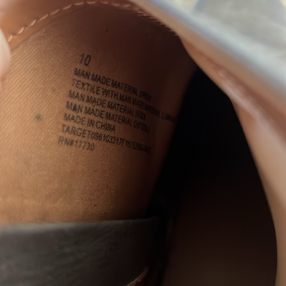 Universal thread booties - Picture 2 of 5